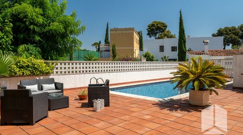 Oportunidad única en Castelldefels!!!.    Casa independiente con jardín, piscina y amplios espacios, imatge 4