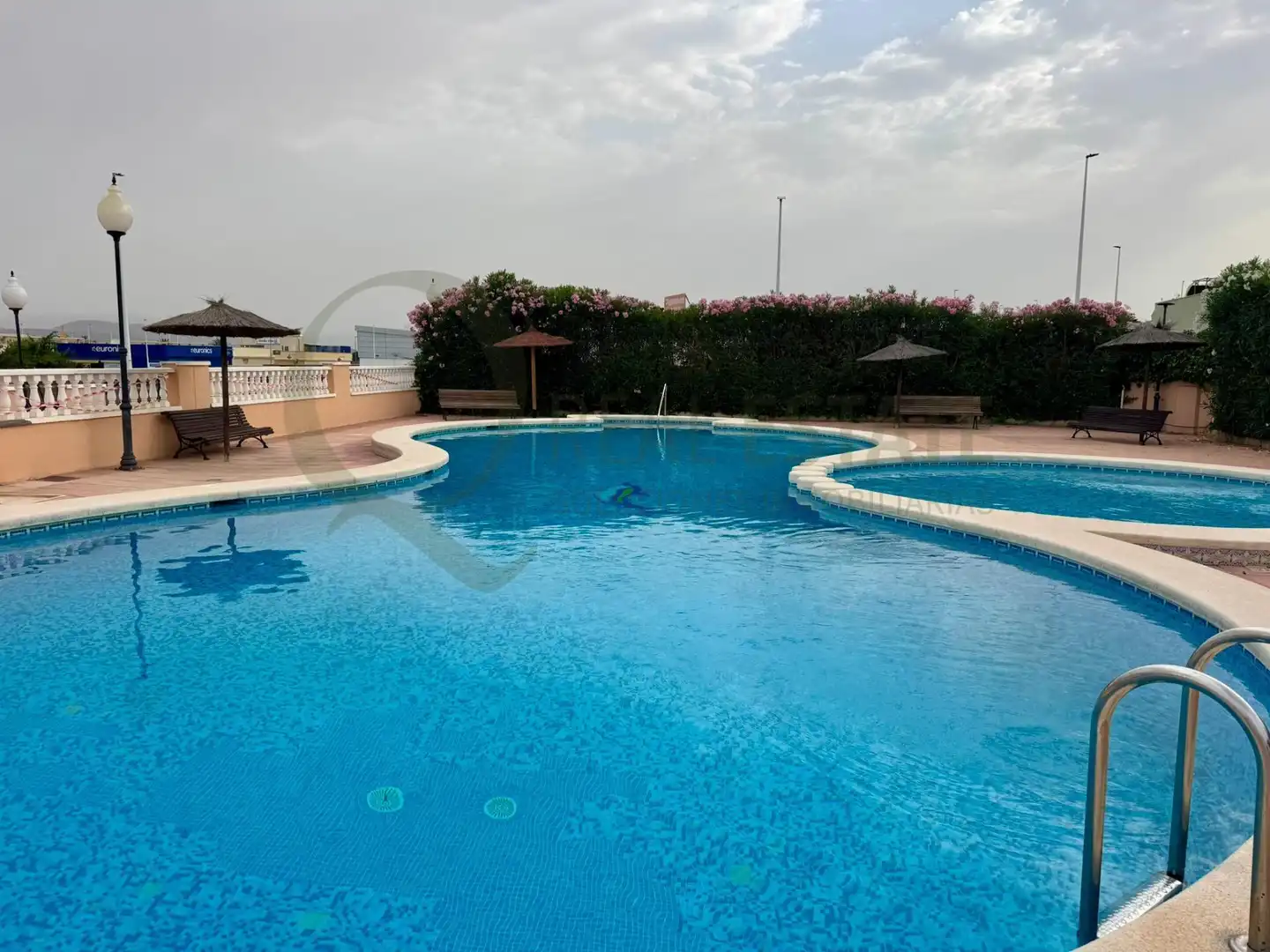 Piscina de Casa o chalet en venta en Santa Pola con Aire acondicionado, Calefacción y Jardín privado