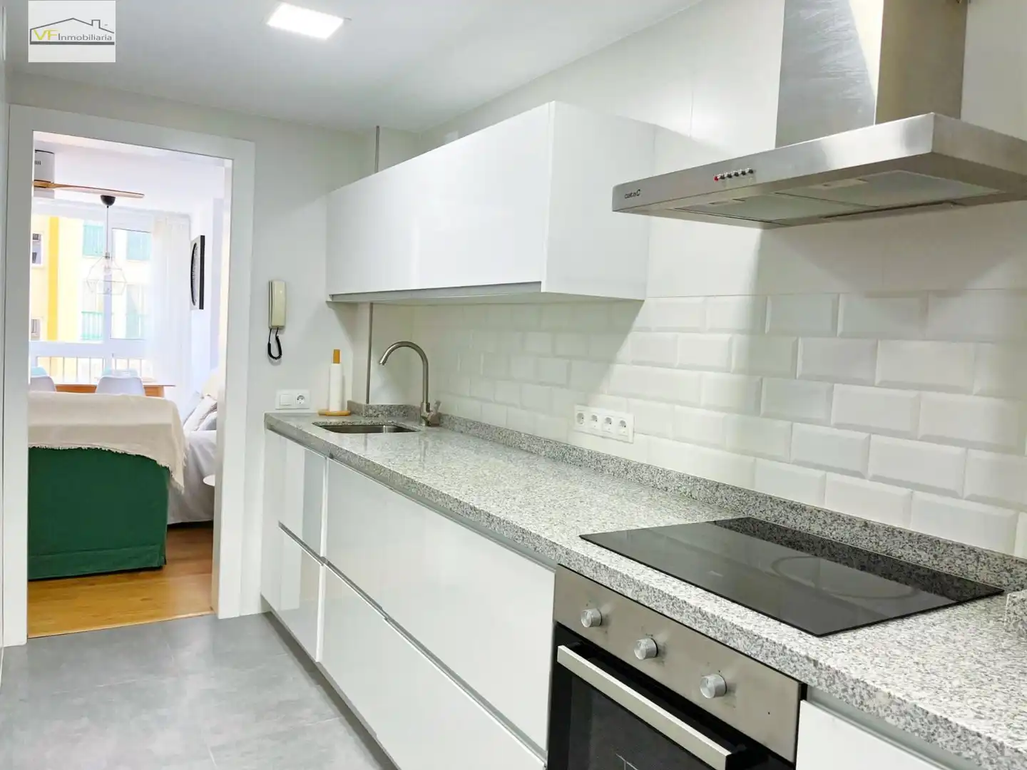 Kitchen of Flat for sale in Málaga  with Balcony