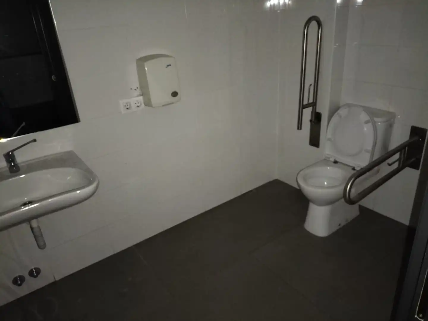 Local comercial en venta en Calle de Antonio López 61, imagen 3