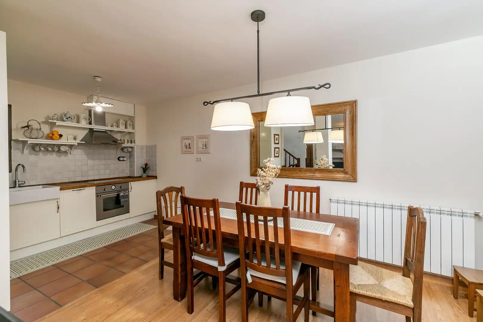 Country homes for sale in Sahún
