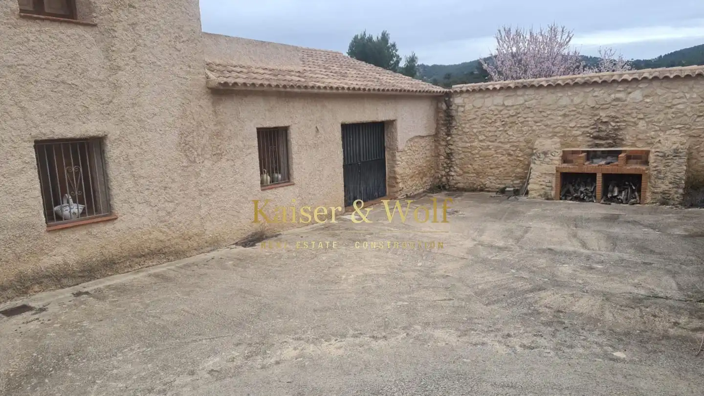 Vista exterior de Finca rústica en venta en Onil con Jardín privado