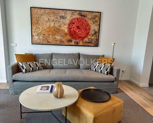 Living room of Apartment to rent in  Barcelona Capital  with Air Conditioner and Balcony