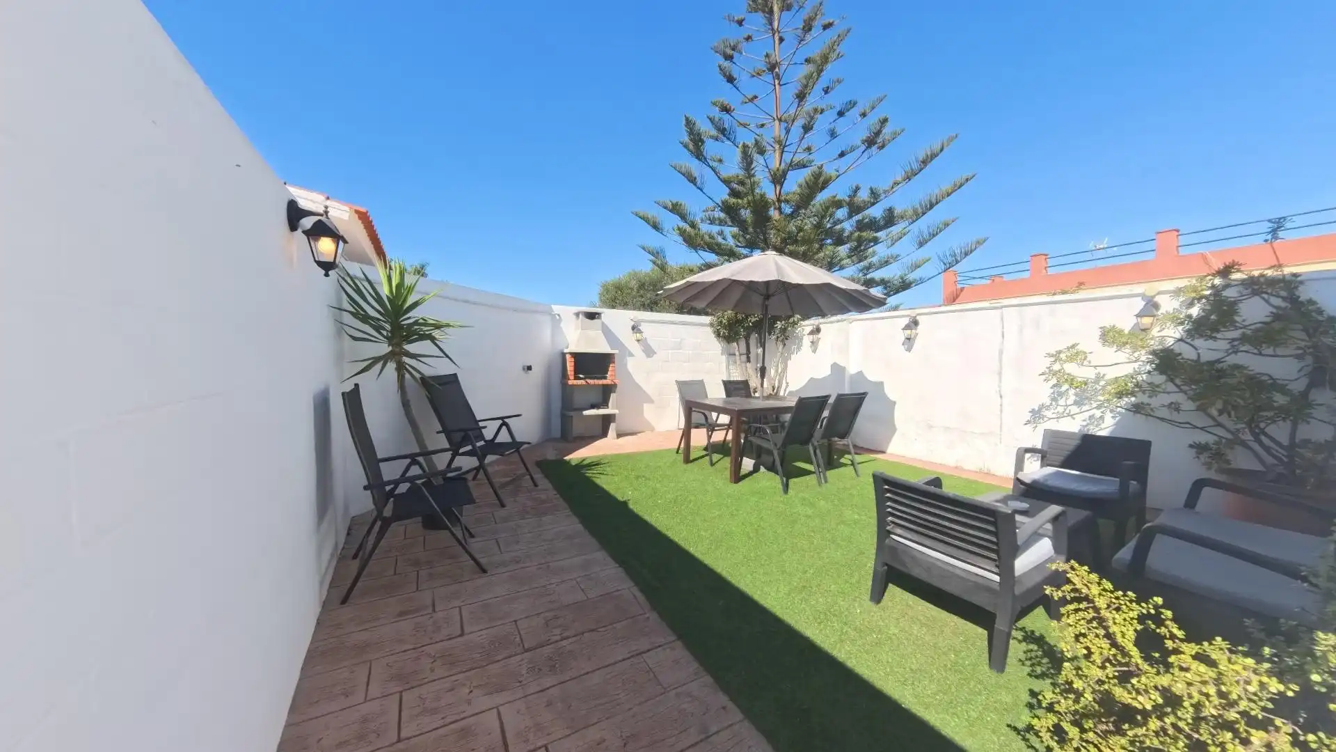 Terrassa de Casa o xalet en venda en El Puerto de Santa María amb Aire condicionat, Jardí privat i Traster