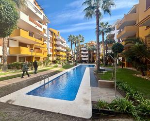 Exterior view of Apartment to rent in Torrevieja  with Air Conditioner, Heating and Terrace