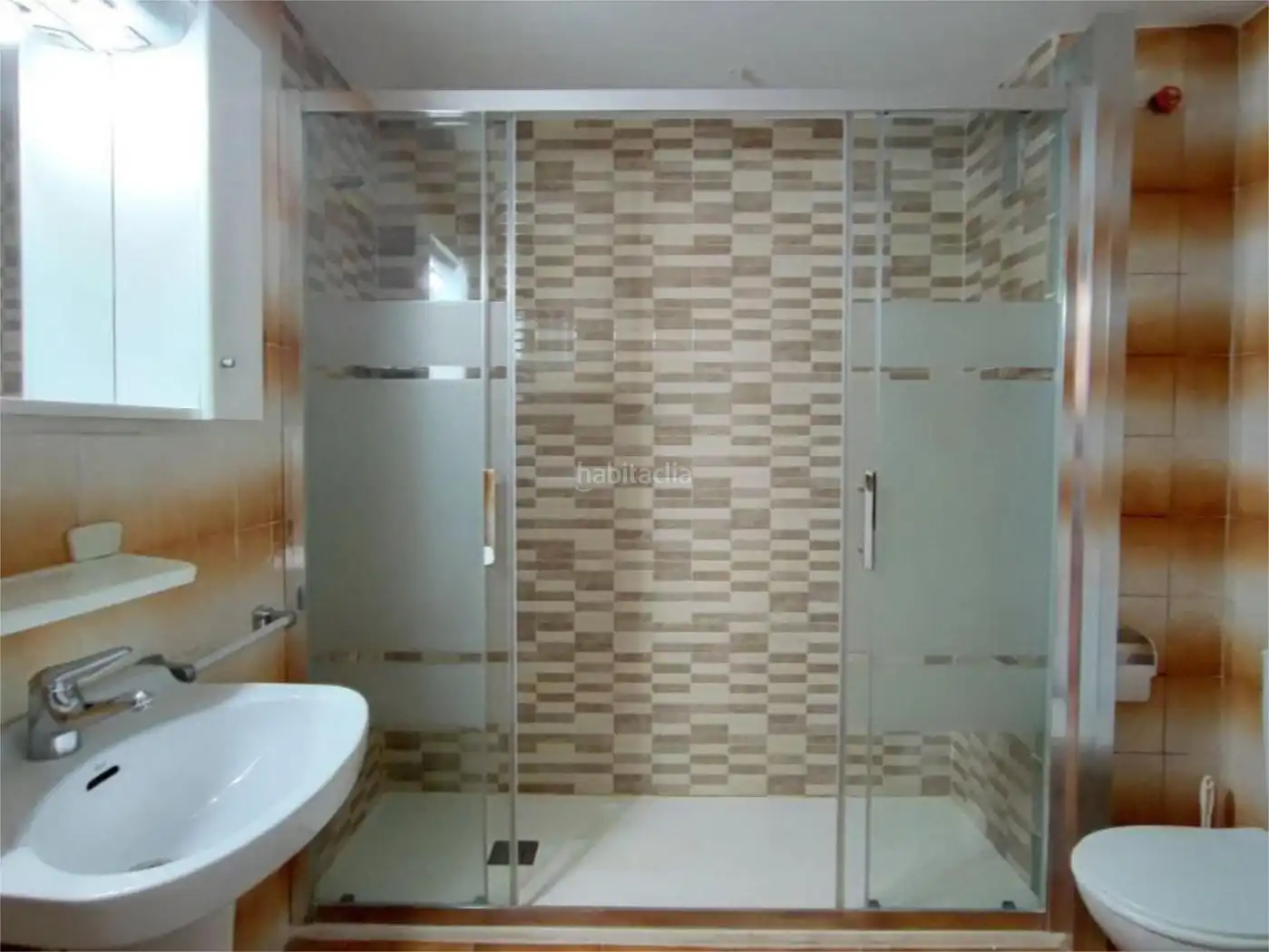 Flat with lift for sale in Carrer Ullal de l'Estany 9, imagen 17