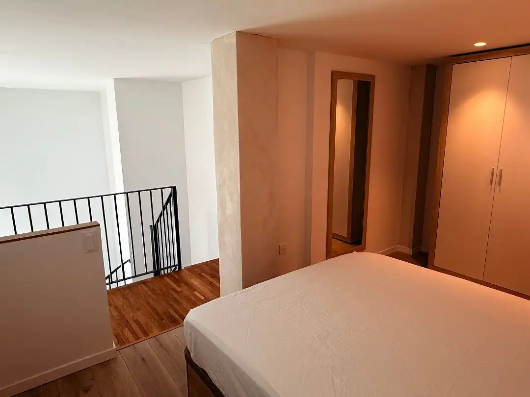 Schlafzimmer von Loft zur Miete in Paterna mit Klimaanlage, Parkett und Möbliert