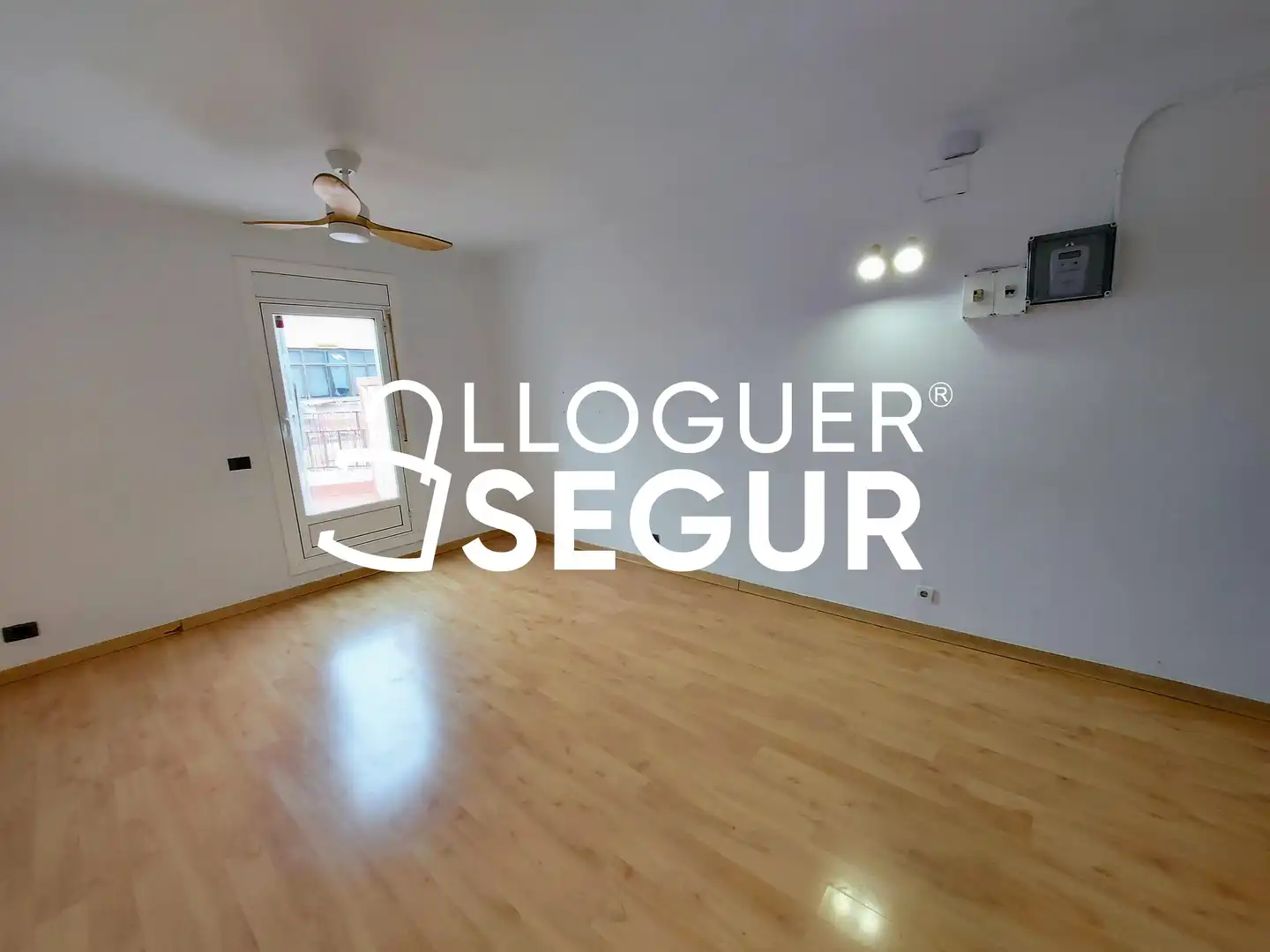 Attic for rent in Pins Dels, Les Planes