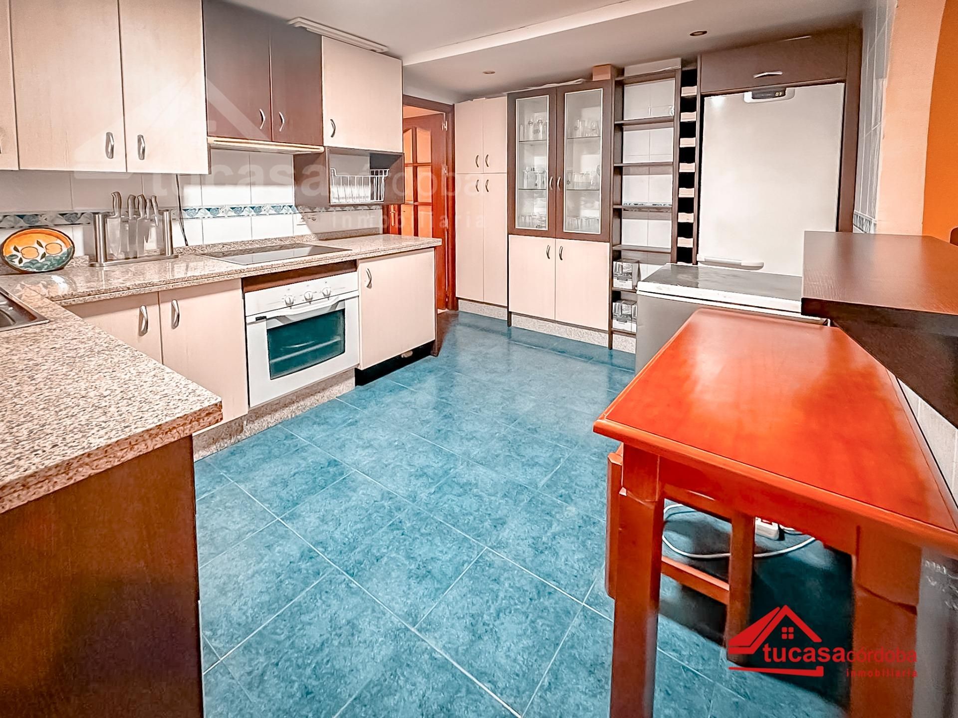 Kitchen of Planta baja for sale in  Córdoba Capital  with Air Conditioner, Heating and Storage room