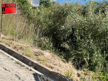 Terreno residencial en venta en Farigola 34
