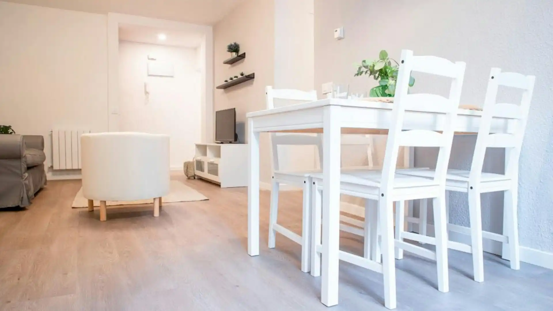 Esszimmer von Wohnung zur Miete in Madrid mit Heizung, Möbliert und Waschmaschine
