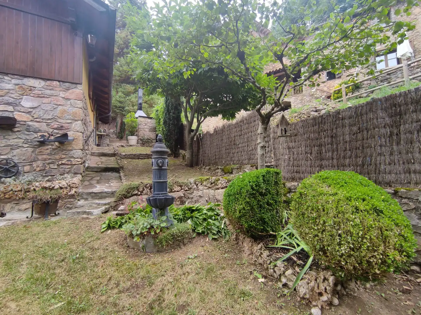 Garden of Country homes for sale in Ribes de Freser  with Heating, Private garden and Parquet flooring