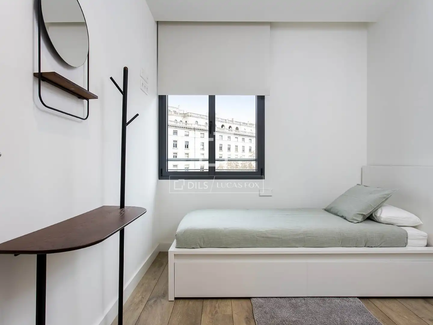 Bedroom of Flat for rent in Barcelona  with Air Conditioner, Heating and Parquet flooring
