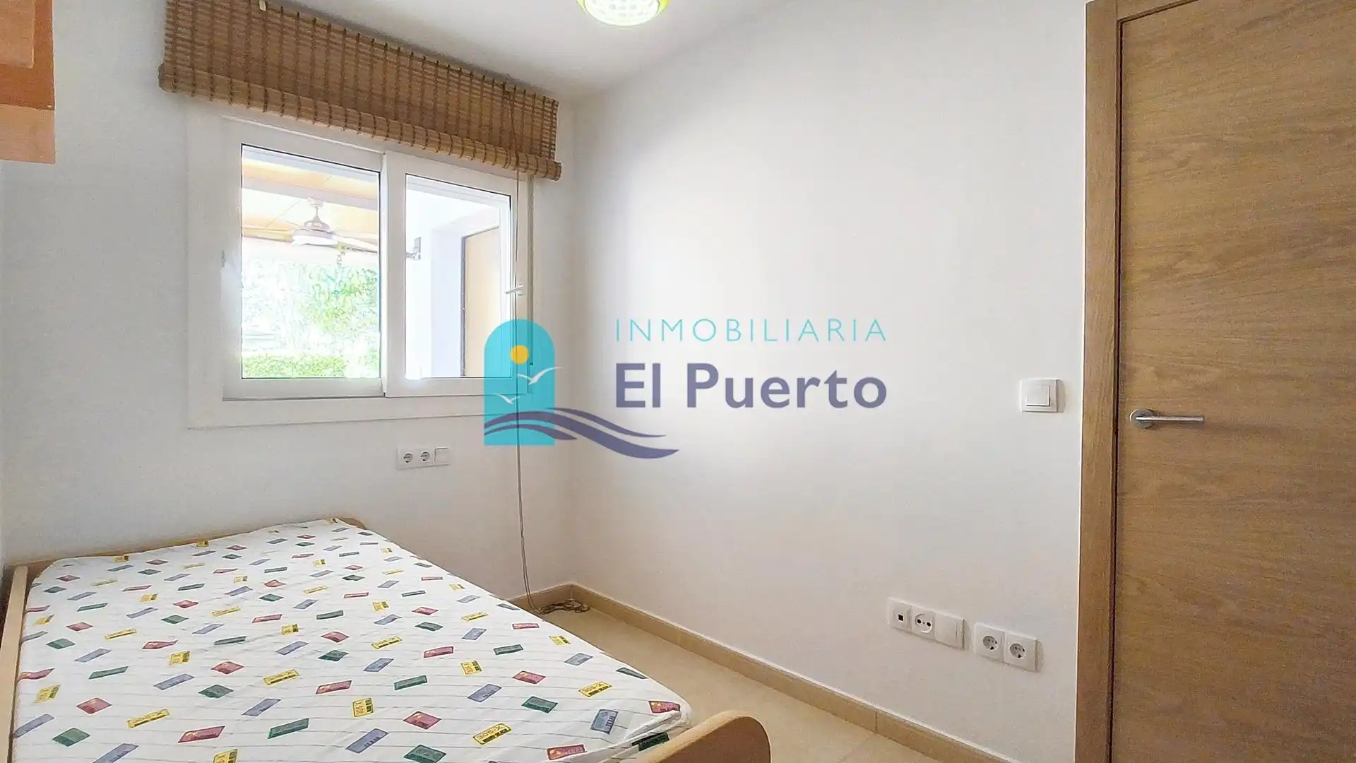 Vista exterior de Pis en venda en Alhama de Murcia amb Aire condicionat, Calefacció i Jardí privat