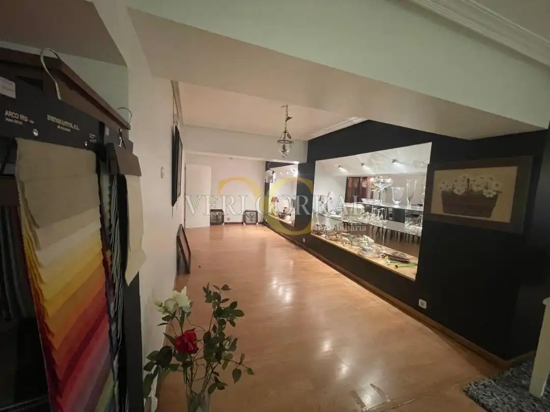 Gewerbefläche zum Verkauf in Avenida Valentín Masip, imagen 8
