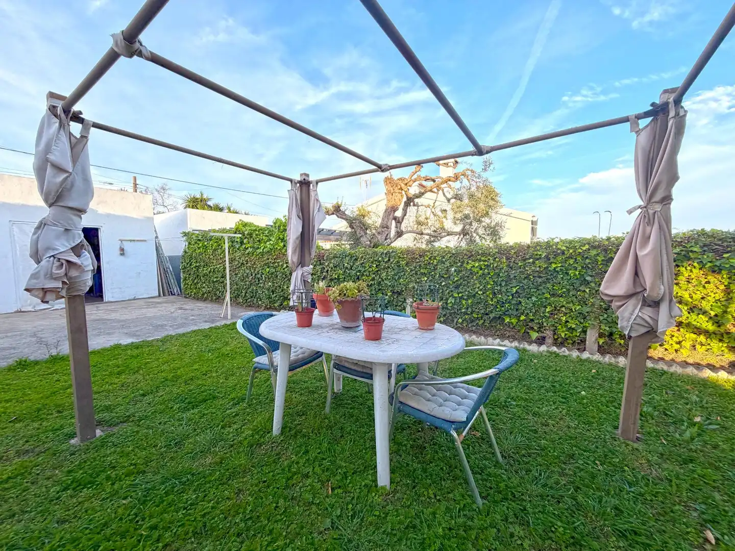 Jardí de Casa o xalet en venda en Espartinas amb Piscina comunitària