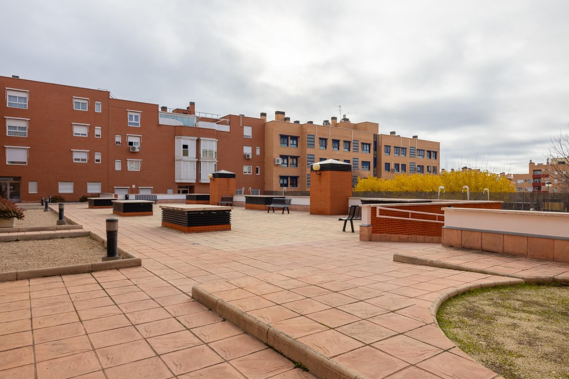 Exterior view of Flat to rent in Leganés  with Air Conditioner, Heating and Parquet flooring