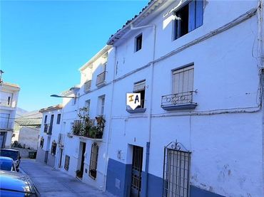 Adossat en venda a Castillo de Locubín
