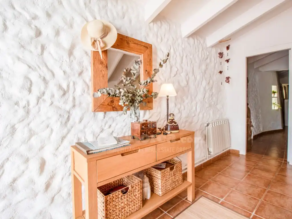 Casa rústica amb piscina en venda a Llucmaçanes, imagen 16