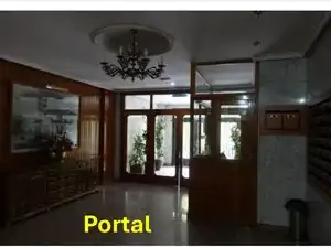 Flat with lift for sale in Calle de Finisterre, imagen 7