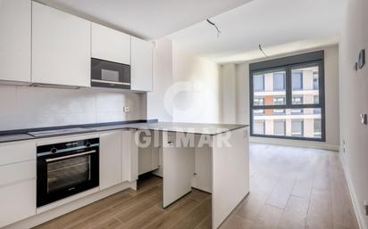 Kitchen of Flat for sale in  Madrid Capital  with Air Conditioner