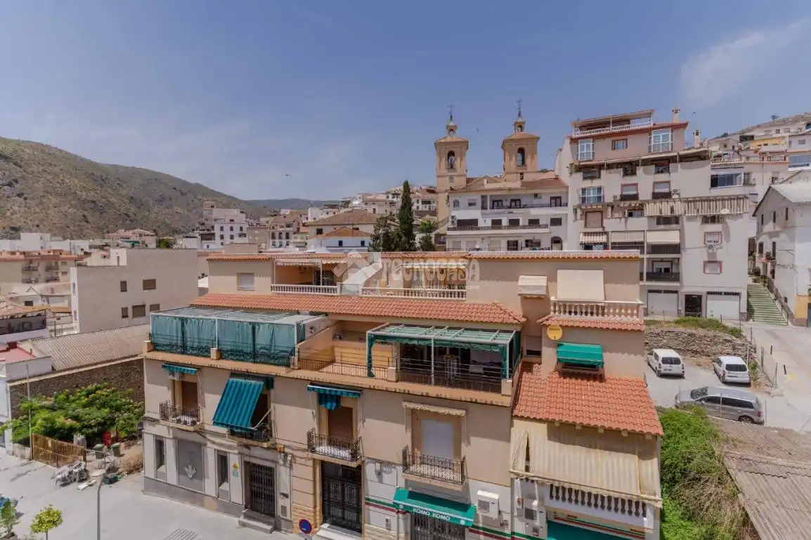 Vista exterior de Ático en venta en Albuñol con Terraza y Trastero