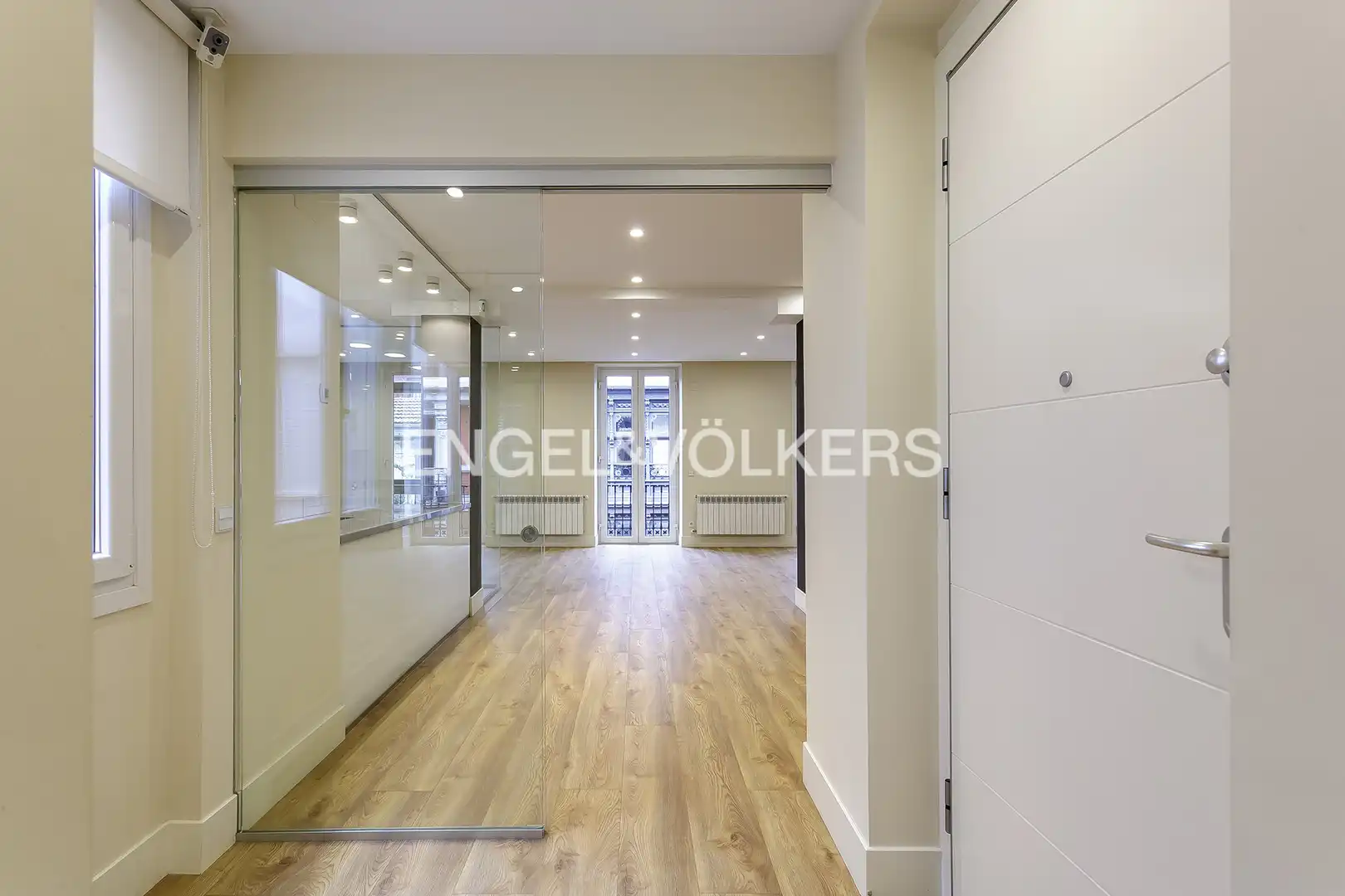 Piso de alquiler en Bilbao  con Aire acondicionado, Calefacción y Balcón