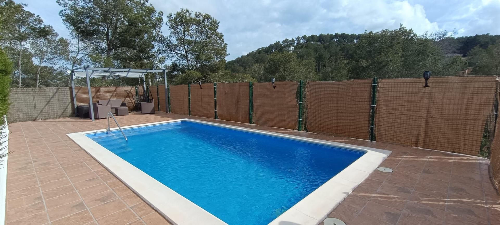 Piscina de Casa o xalet en venda en Olivella amb Jardí privat, Terrassa i Piscina
