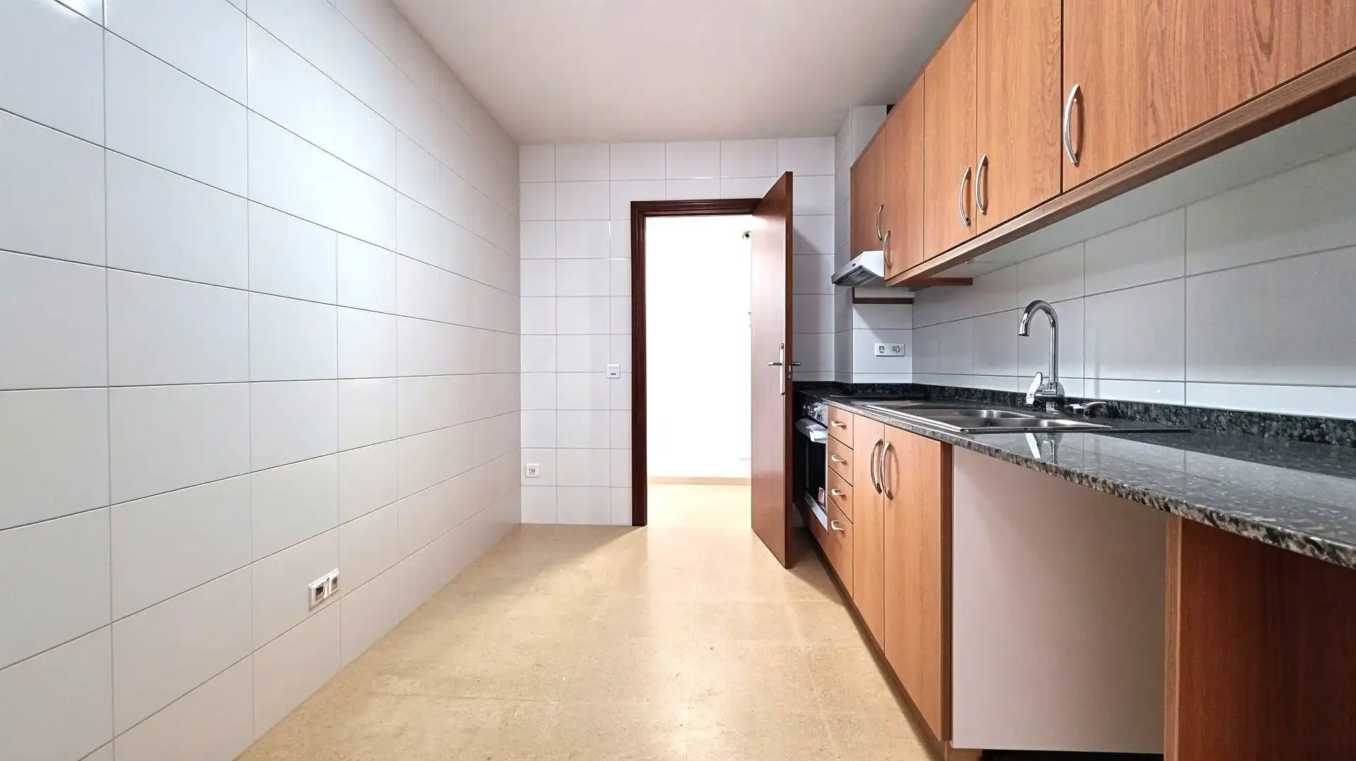 Küche von Wohnung zum Verkauf in Reus mit Heizung und Balkon