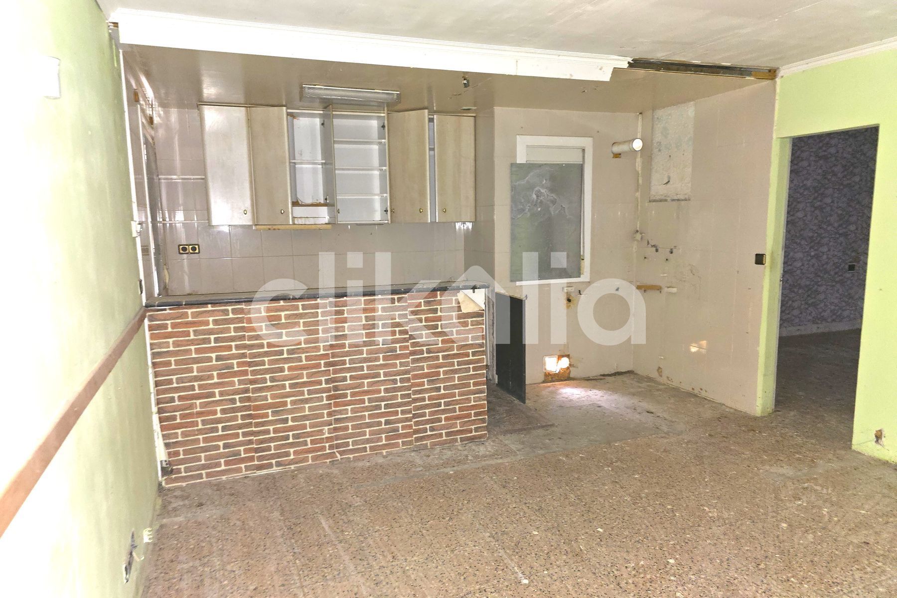 Kitchen of Flat for sale in Rosselló