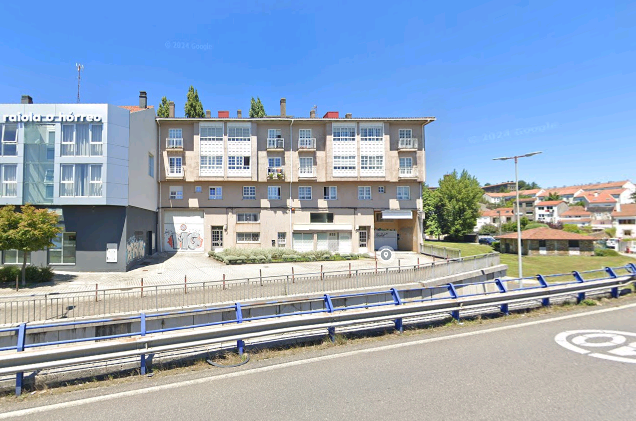 Exterior view of Premises for sale in Santiago de Compostela 