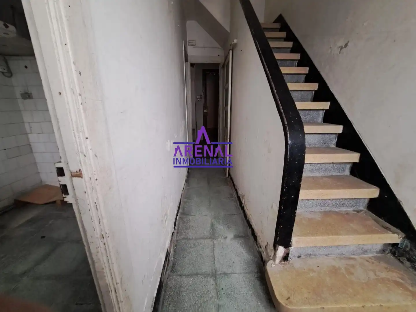 Casa adosada en venta en A Pobra do Caramiñal con Terraza