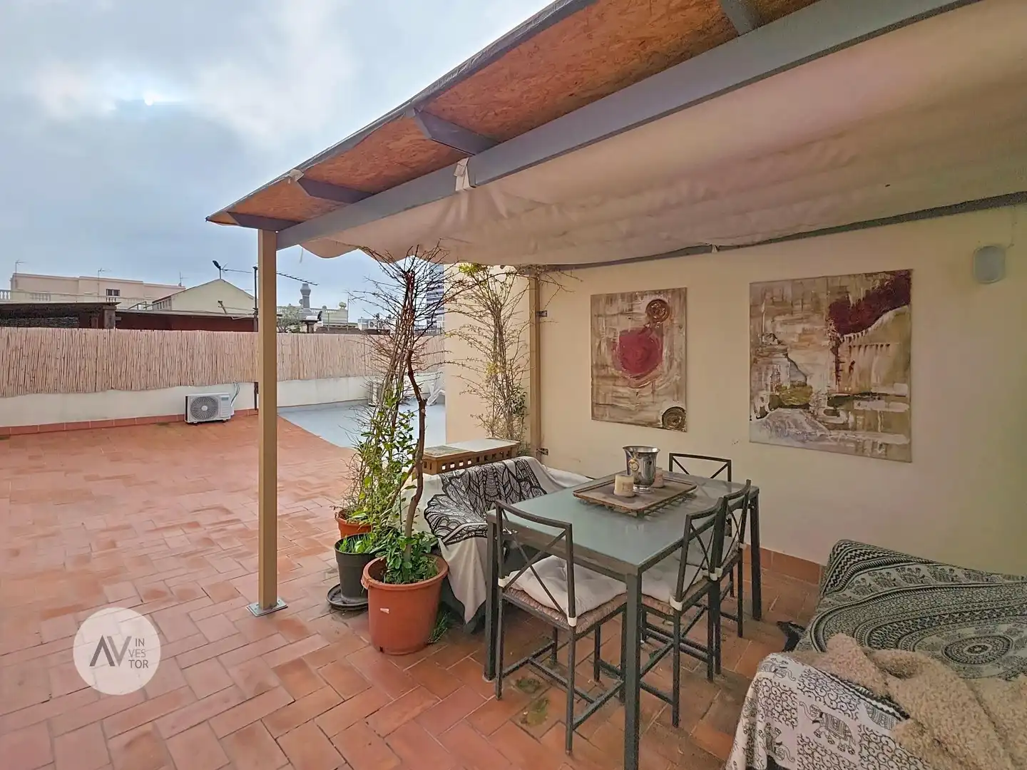 Terraza de Ático en venta en Barcelona con Aire acondicionado, Calefacción y Amueblado