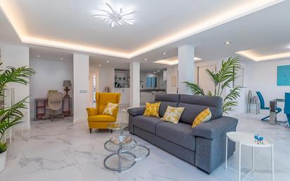 Living room of Flat for sale in  Palma de Mallorca  with Heating and Balcony