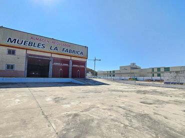 Industrial building for sale in Calle SUDAFRICA 85