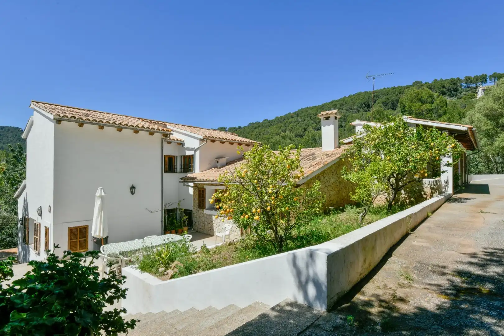 Vista exterior de Casa o xalet en venda en  Palma de Mallorca amb Aire condicionat, Calefacció i Jardí privat