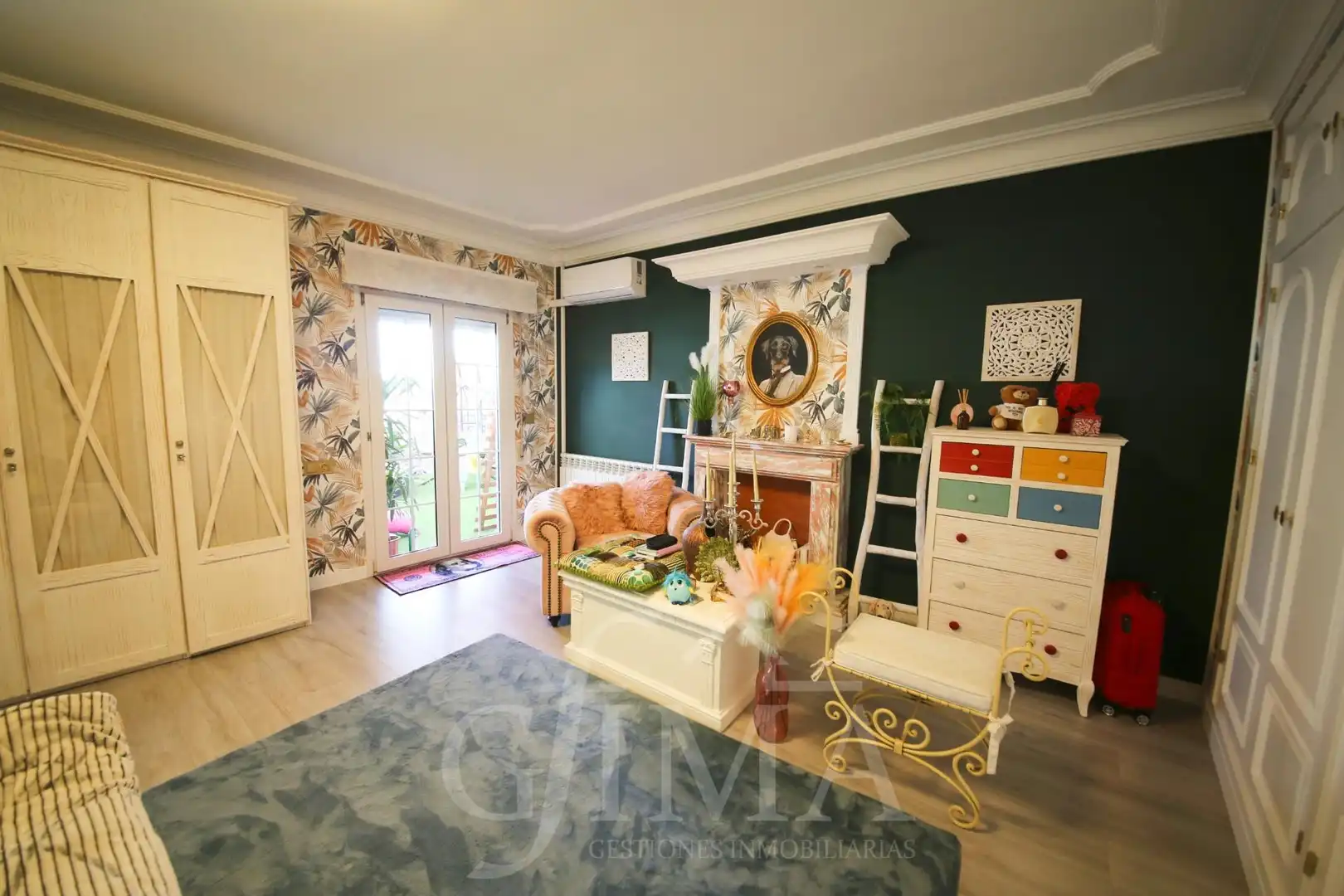 Sala d'estar de Dúplex en venda en Tomelloso amb Aire condicionat, Terrassa i Traster