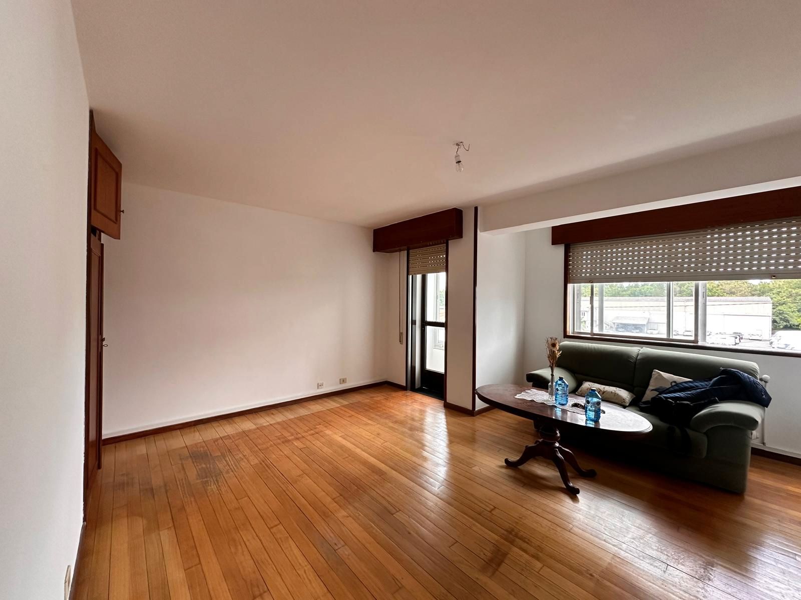 Piso en venta en Travesía de Reborido, 9