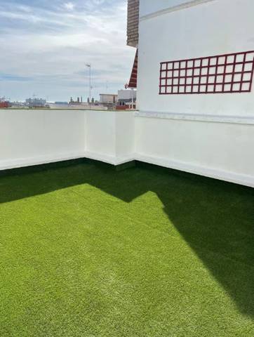 Ático en Alquiler en Avenida de Abril - 9 de Octubre