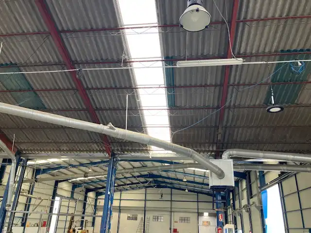 Vista exterior de Nave industrial en venta en Fraga