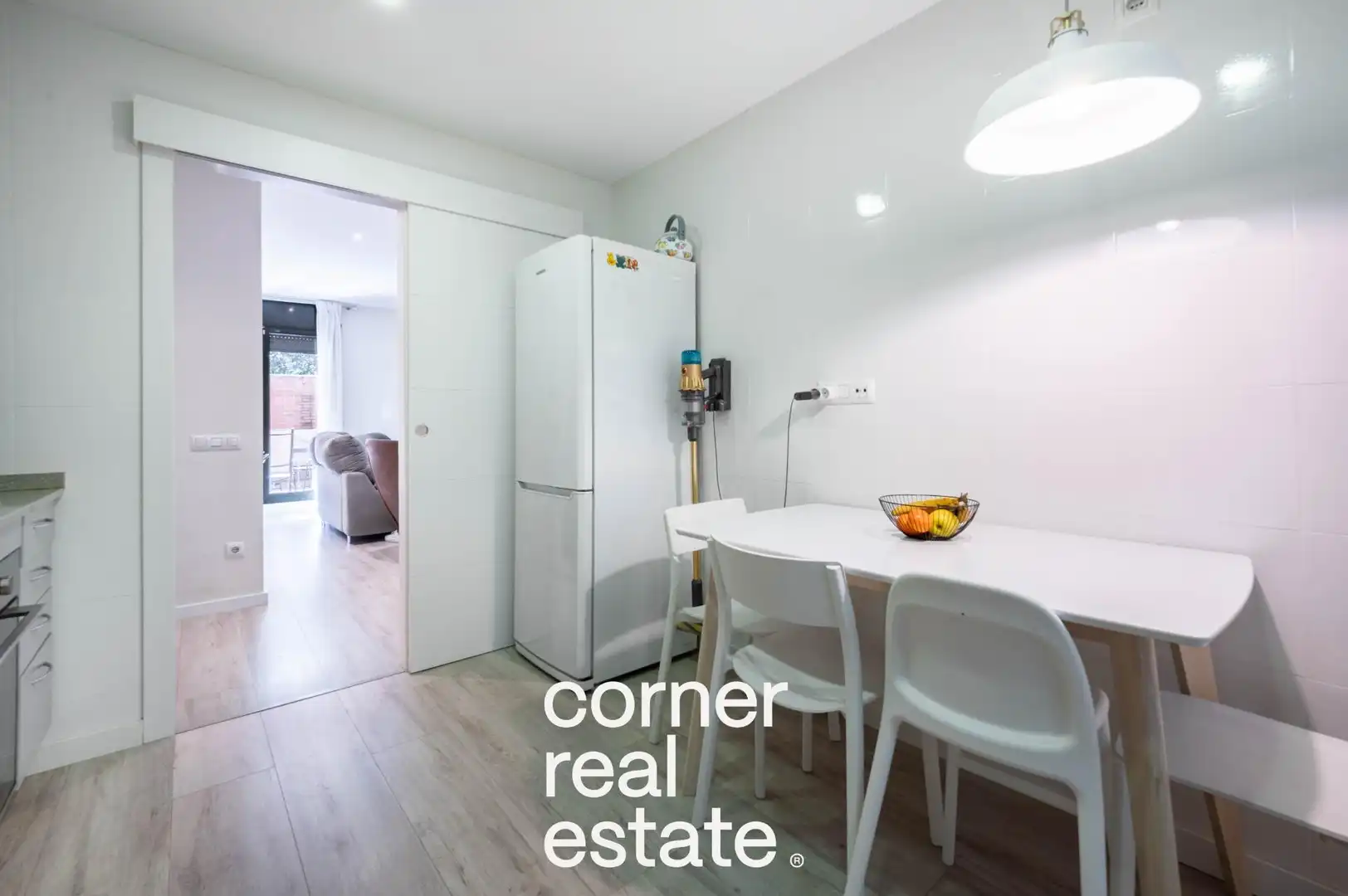 Exterior view of Ground floor for sale in Sant Cugat del Vallès  with Heating, Parquet flooring and Terrace