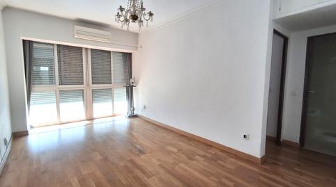 Photo 3 of Flat for sale in Calle Manuel Pareja Obregón, Triana Oeste, Sevilla