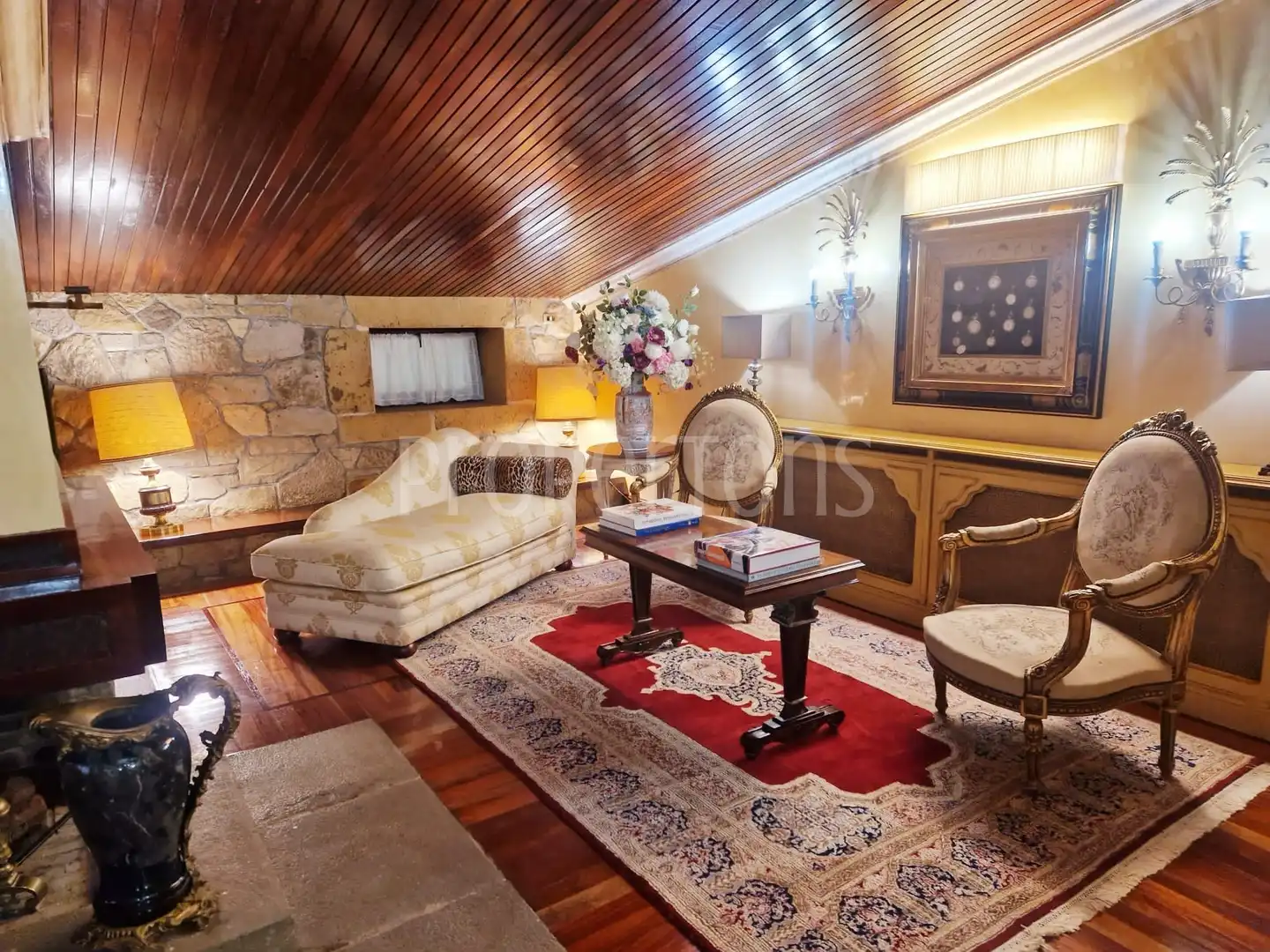 Sala de estar de Casa adosada en venta en Loiu