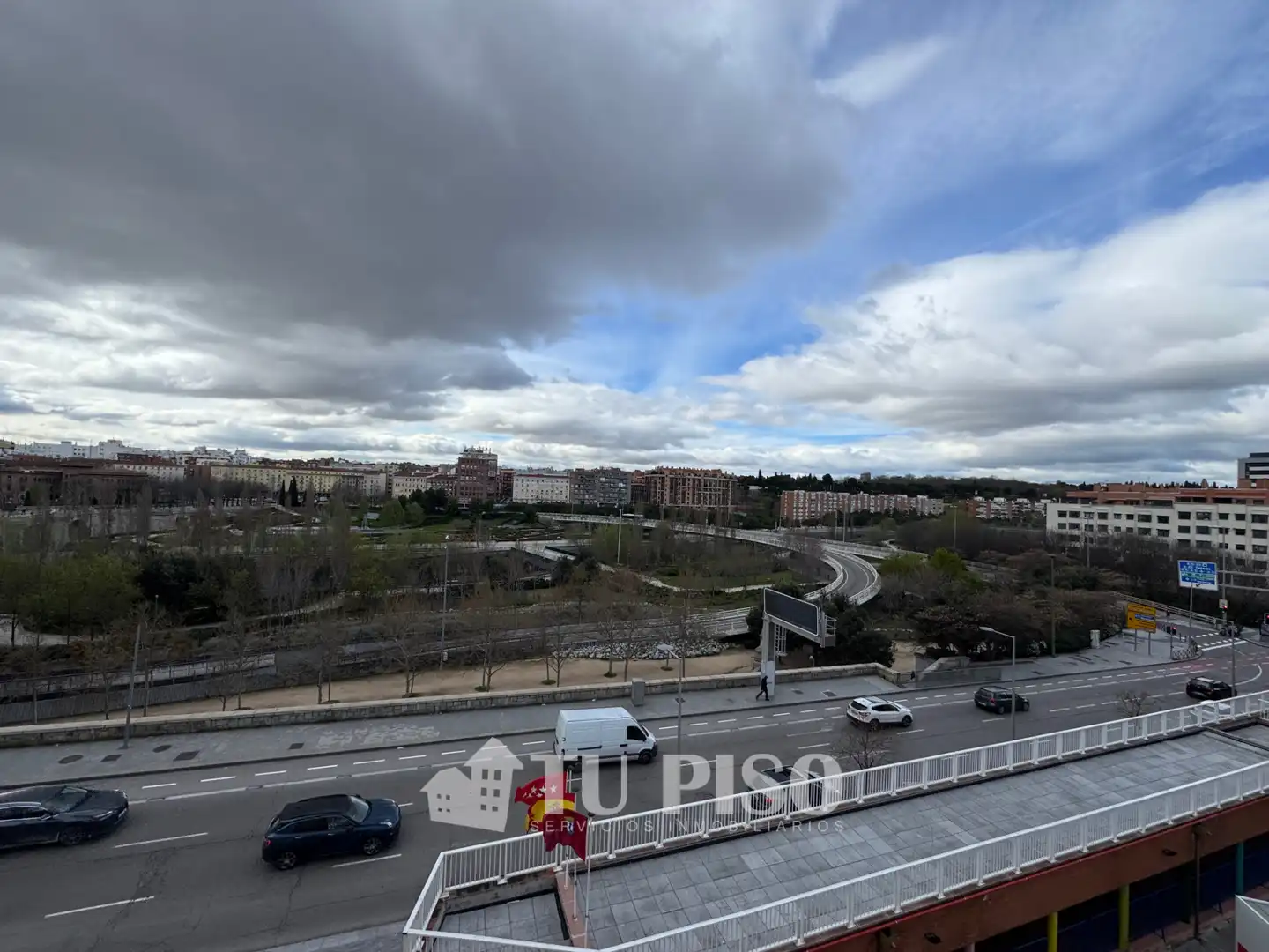Vista exterior de Pis en venda en Madrid amb Aire condicionat, Calefacció i Moblat
