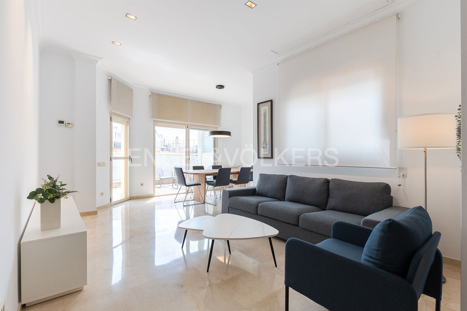 Sala d'estar de Apartament de lloguer en  Valencia Capital amb Aire condicionat, Calefacció i Terrassa