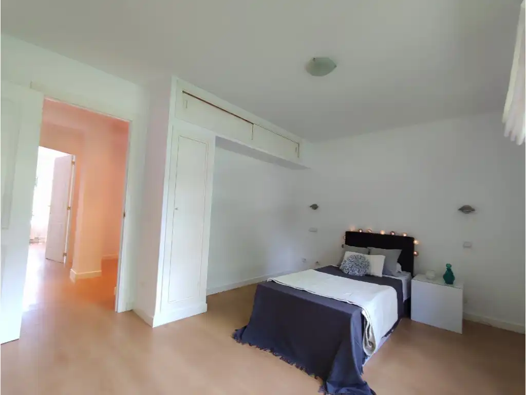 Schlafzimmer von Erdgeschoss zum Verkauf in Majadahonda mit Gemeinschaftspool