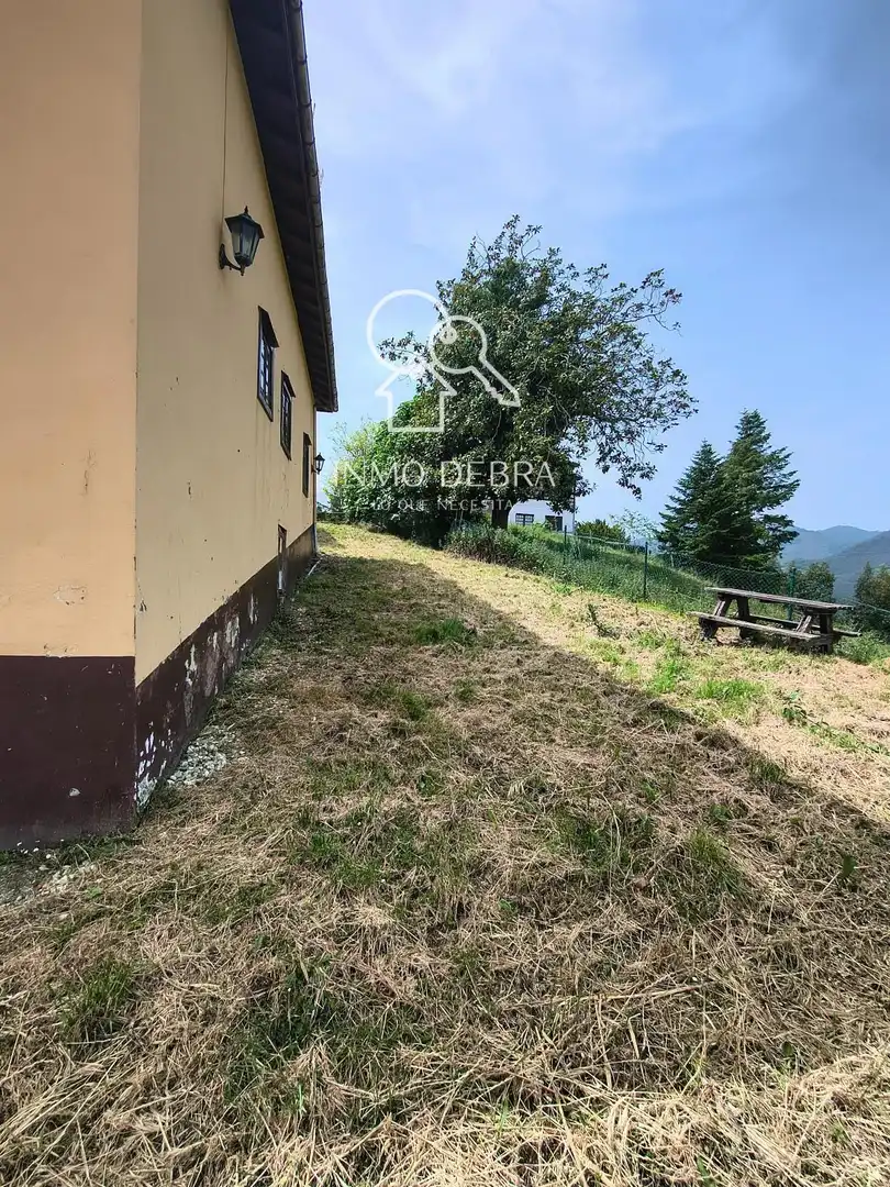 Casa o chalet en venta en Salas con Calefacción y Terraza