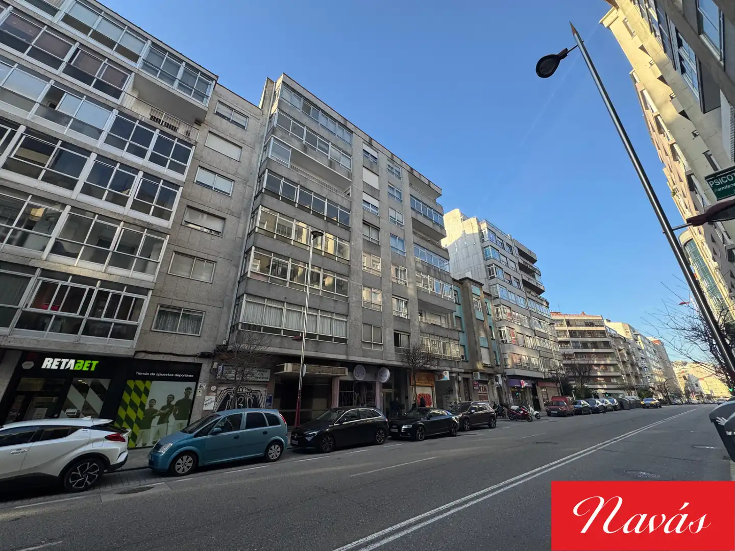 Vista exterior de Piso en venta en Vigo  con Calefacción, Parquet y Trastero