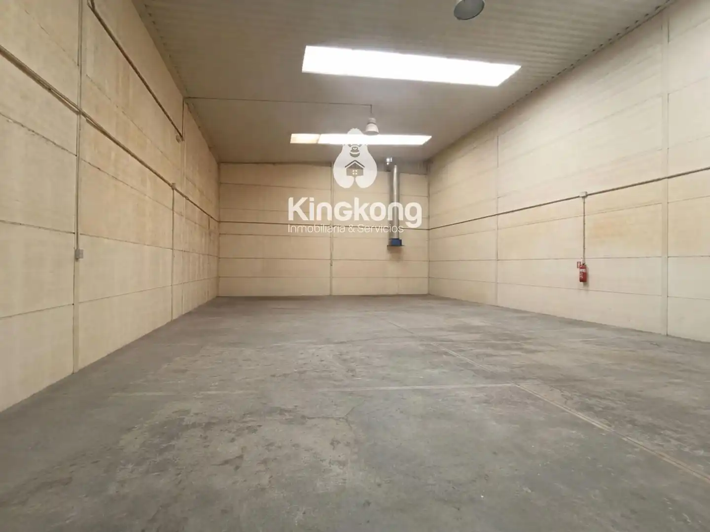 Nave industrial en venta en Illescas