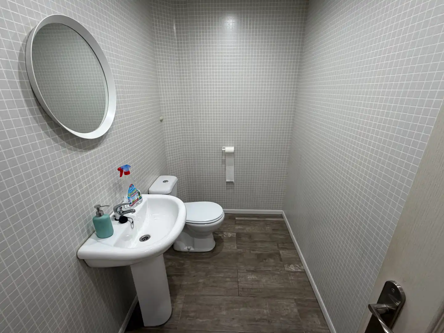 Baño de Local en venta en Bilbao  con Calefacción y Amueblado